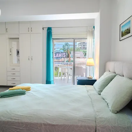 Apartment Mackenzie Blu Larnaca