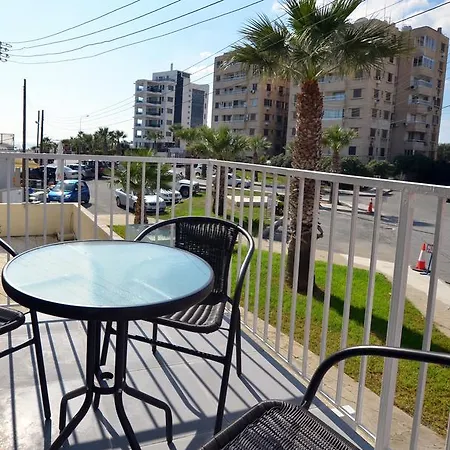 Mackenzie Blu Appartamento