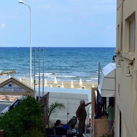 Mackenzie Blu * لارنكا